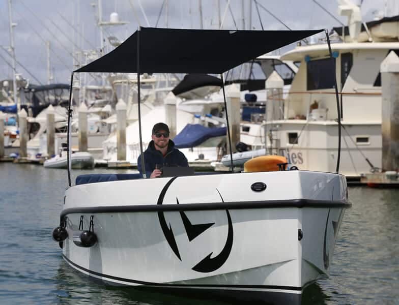 Stock photo (eboatdatabase.com)