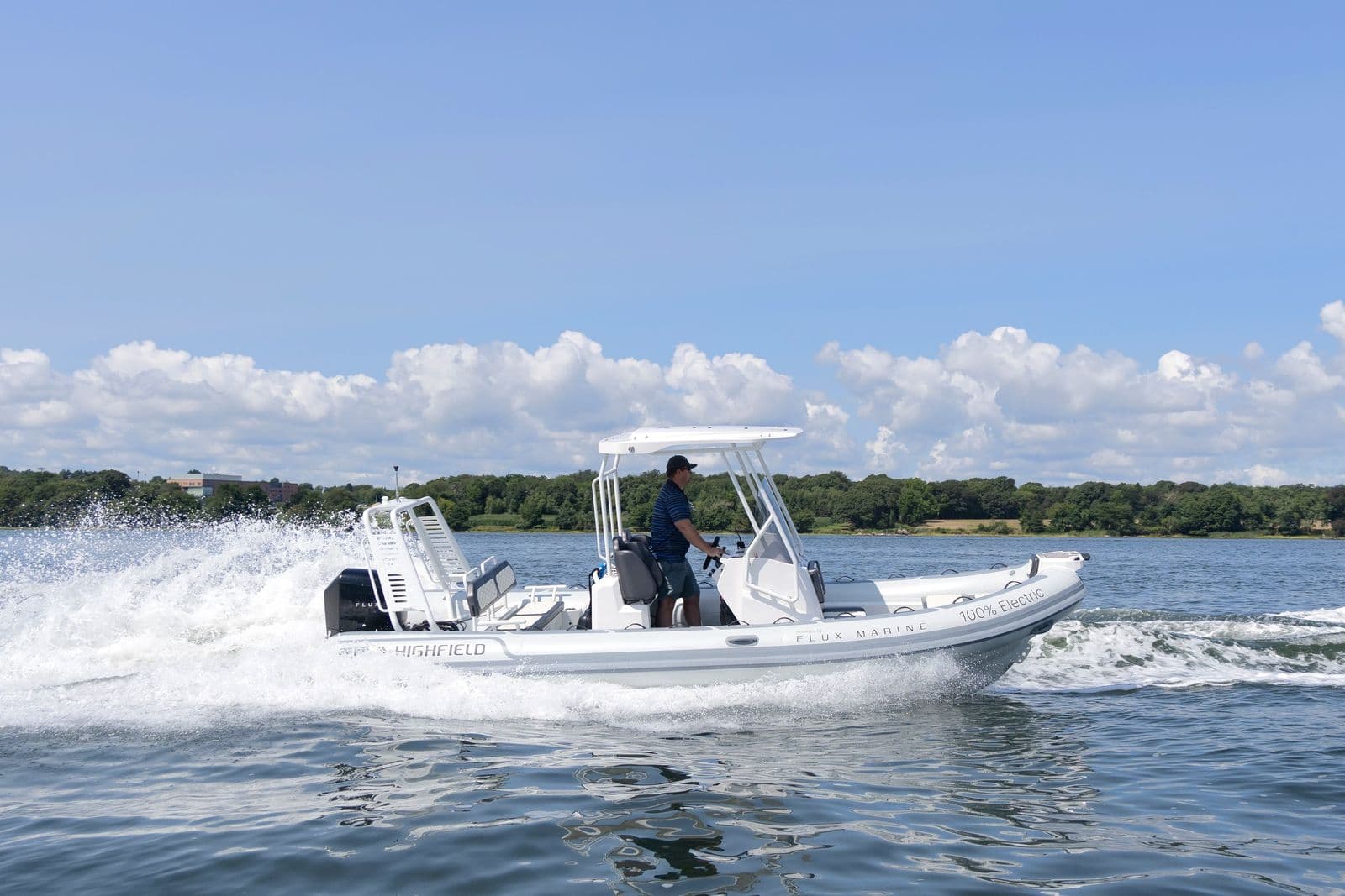 Stock photo (eboatdatabase.com)