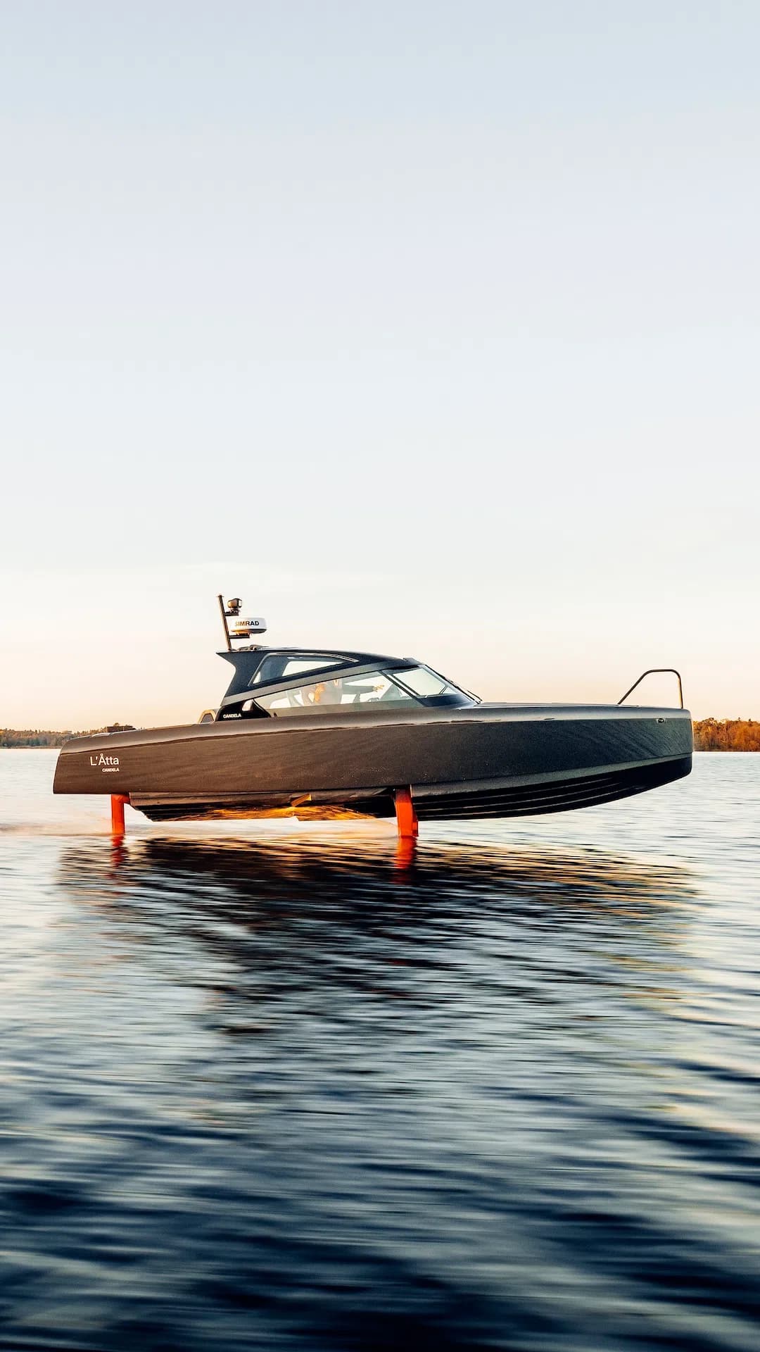 Stock photo (eboatdatabase.com)