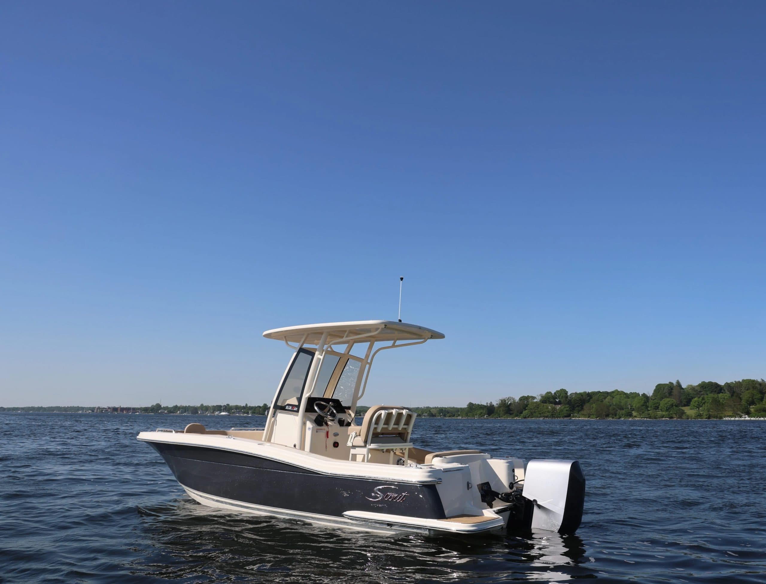 Stock photo (eboatdatabase.com)